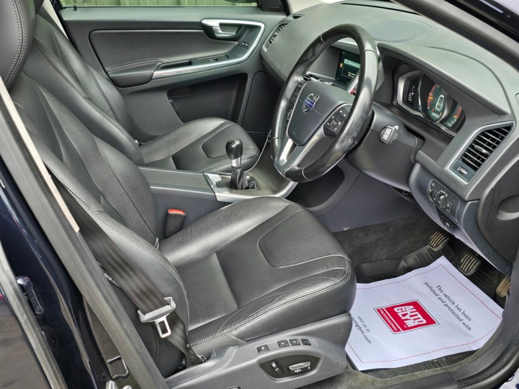 Used Volvo XC60 2015 for sale - 77680710: Photo 16