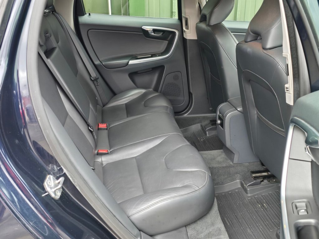 Used Volvo XC60 2015 for sale - 77680710: Photo 20