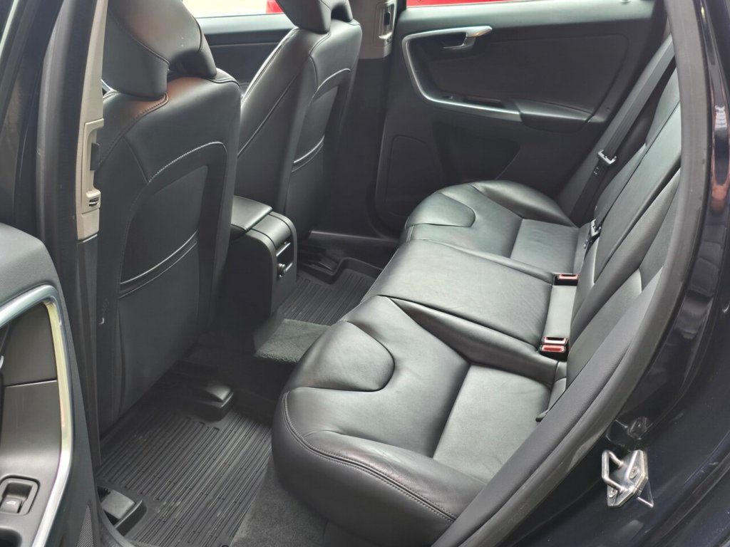 Used Volvo XC60 2015 for sale - 77680710: Photo 23