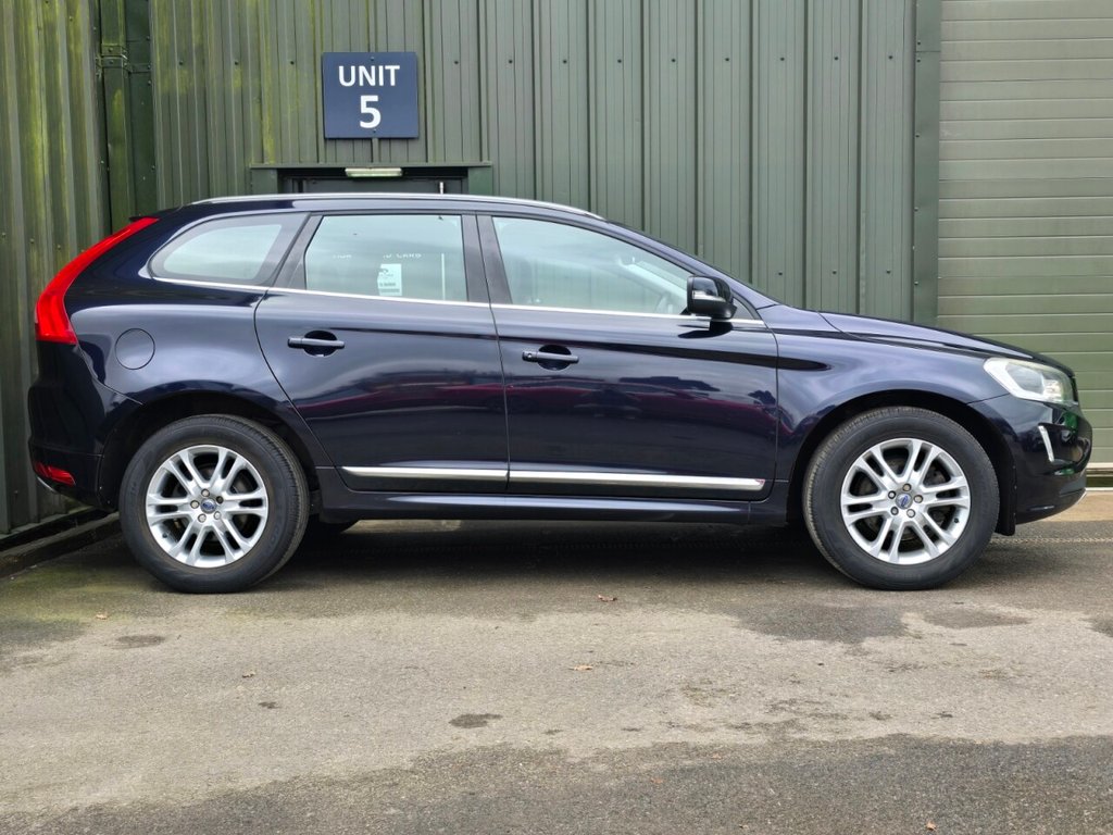 Used Volvo XC60 2015 for sale - 77680710: Photo 3