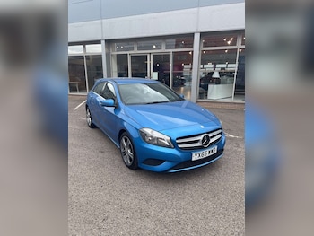Used Mercedes-Benz A-Class 2015 for sale - 75613076: Photo