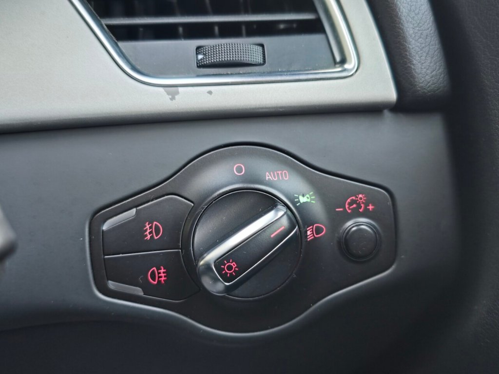 Used Audi A5 2010 for sale - 77654470: Photo 28