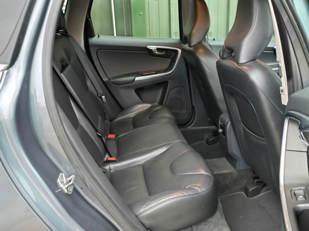 Used Volvo XC60 2016 for sale - 76496279: Photo 21