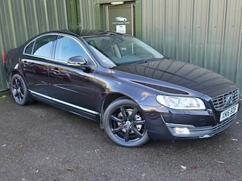 2016 (16) - 2.0 D4 SE Lux Saloon 4dr Diesel Auto Euro 6 (s/s) (181 ps)
