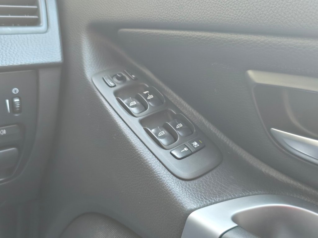 Used Volvo XC90 2013 for sale - 77631720: Photo 28