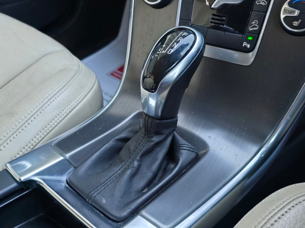 Used Volvo XC60 2013 for sale - 77092168: Photo 28