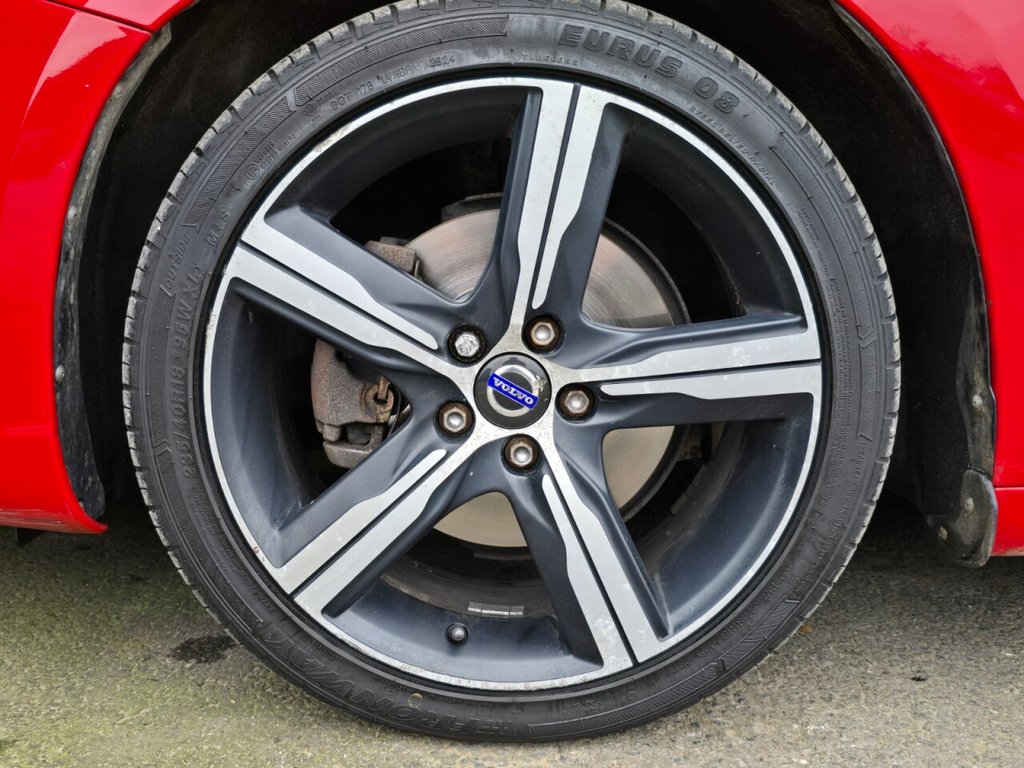 Used Volvo V60 2017 for sale - 76482401: Photo 13