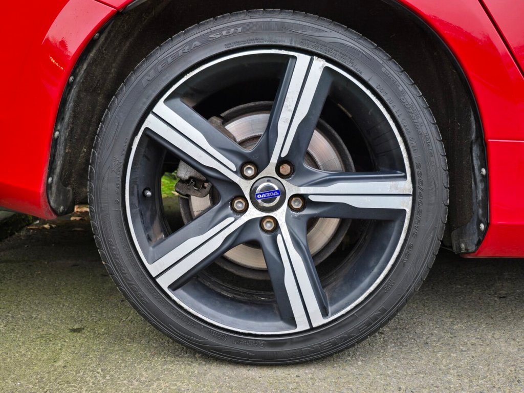 Used Volvo V60 2017 for sale - 76482401: Photo 14