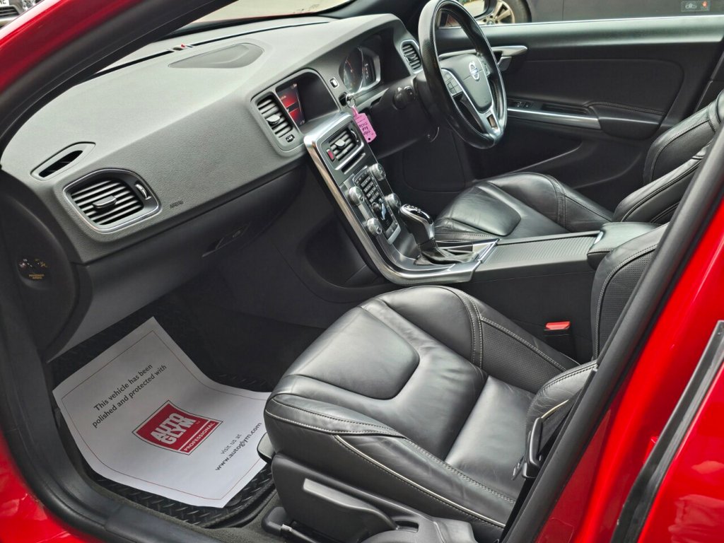 Used Volvo V60 2017 for sale - 76482401: Photo 18