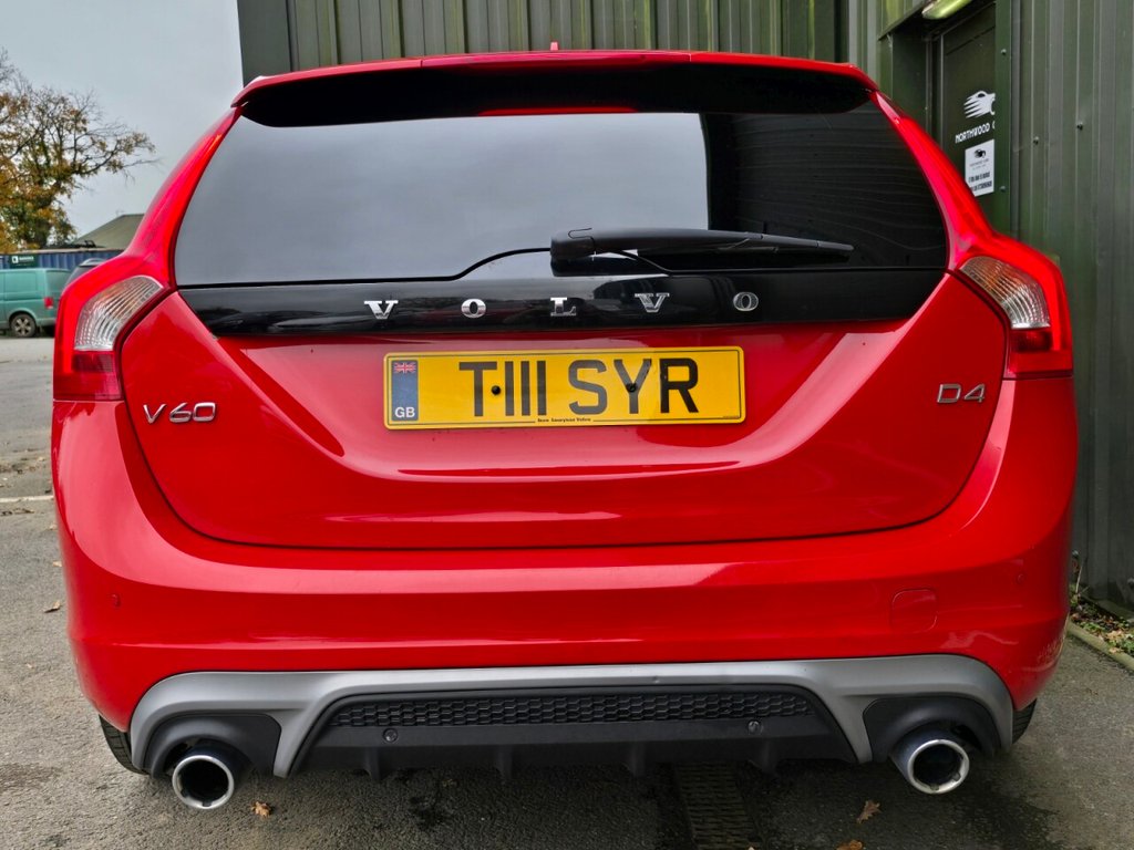 Used Volvo V60 2017 for sale - 76482401: Photo 7