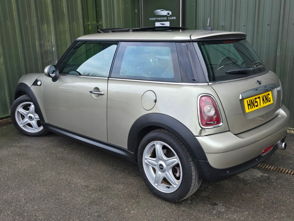 Used MINI Hatch 2007 for sale - 77621389: Photo 2