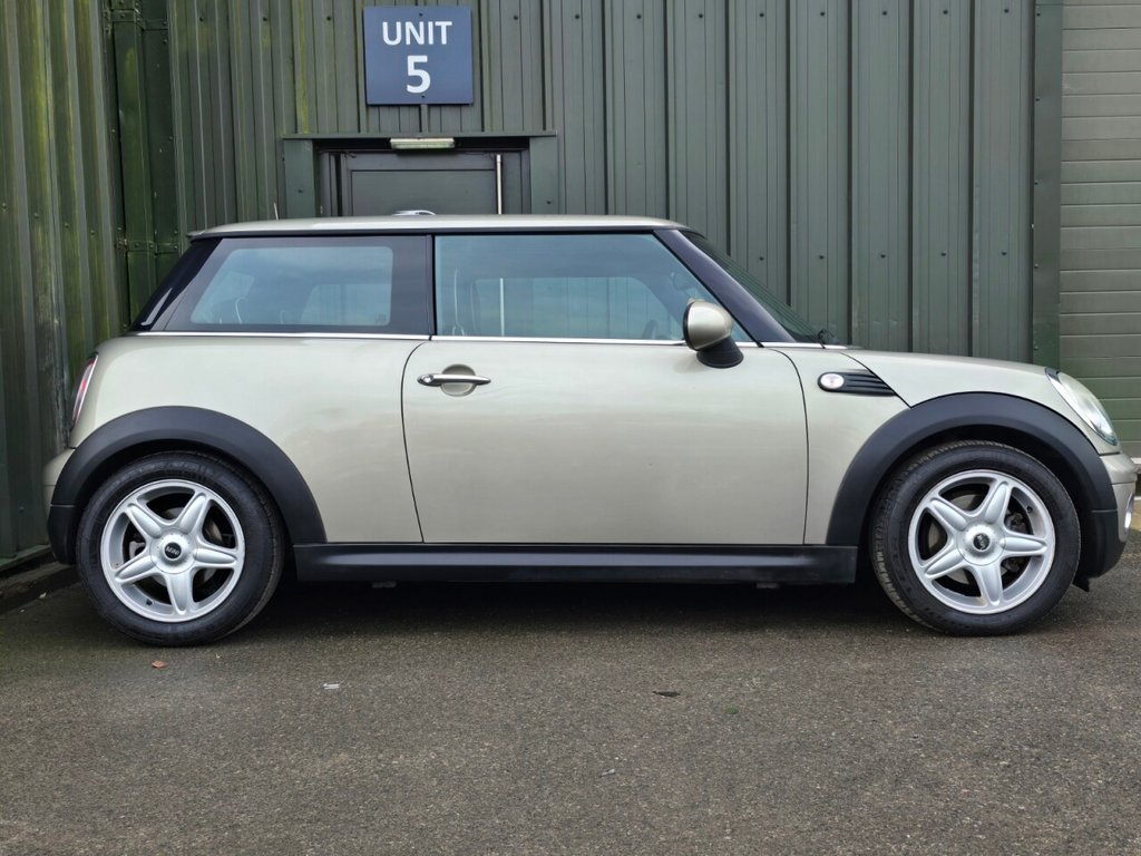 Used MINI Hatch 2007 for sale - 77621389: Photo 3