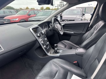Used Volvo XC60 2014 for sale - 76303845: Photo