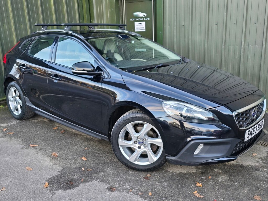 Used Volvo V40 Cross Country 2013 for sale - 76482101: Photo 1