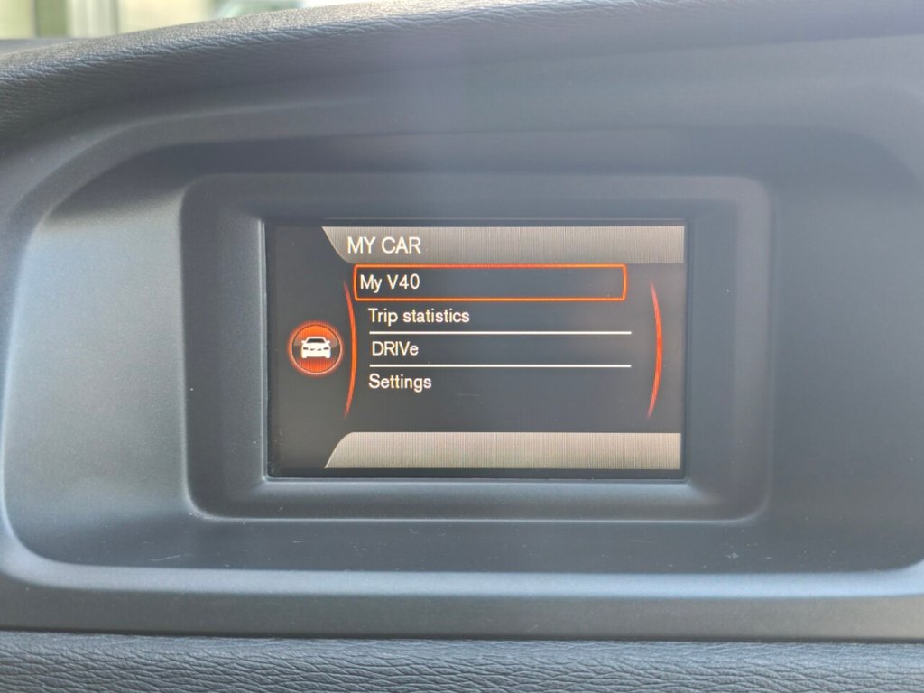 Used Volvo V40 Cross Country 2013 for sale - 76482101: Photo 31