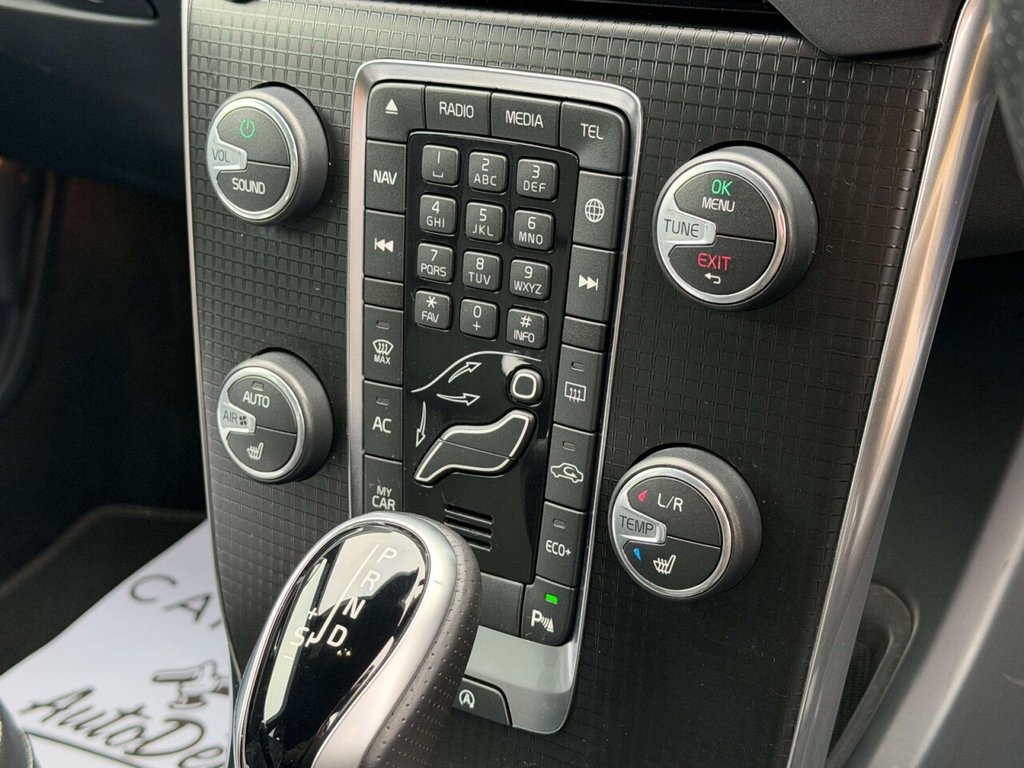 Used Volvo V40 2017 for sale - 77067559: Photo 13