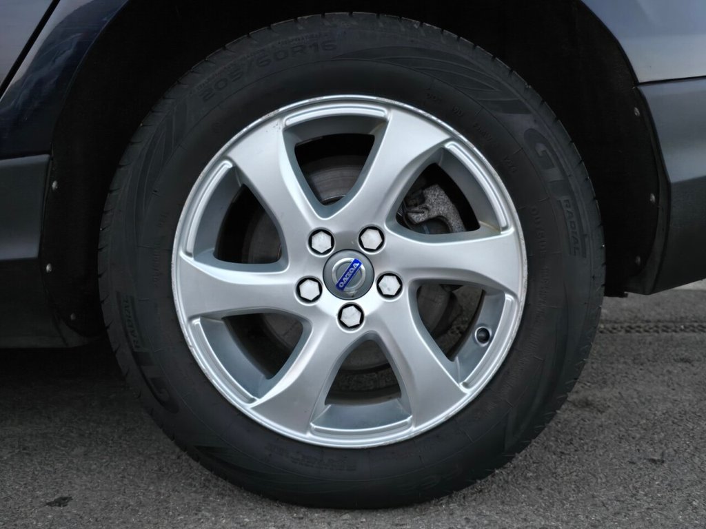 Used Volvo V40 Cross Country 2016 for sale - 76632204: Photo 12