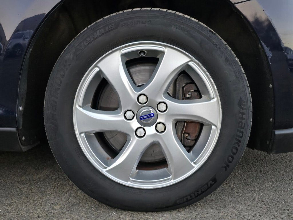 Used Volvo V40 Cross Country 2016 for sale - 76632204: Photo 14