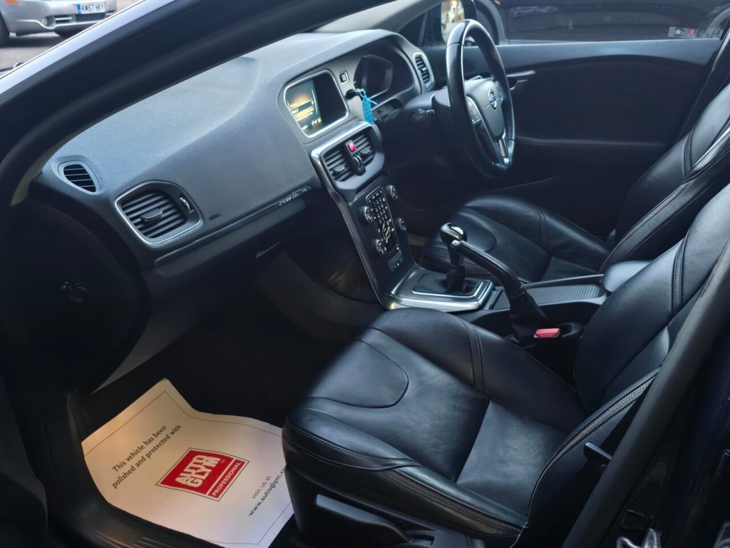 Used Volvo V40 Cross Country 2016 for sale - 76632204: Photo 17