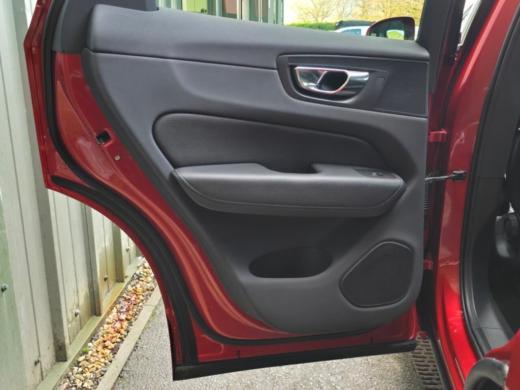 Used Volvo XC60 2019 for sale - 77539598: Photo 24