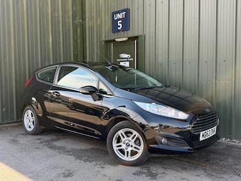 Used Ford Fiesta 2014 for sale - 79550913: Photo