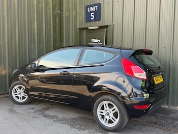 Used Ford Fiesta 2014 for sale - 79550913: Photo