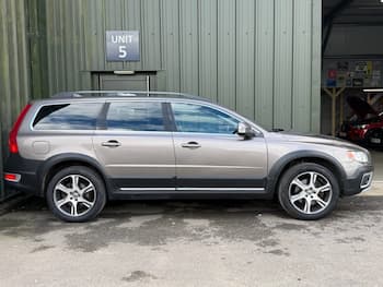 Used Volvo XC70 2012 for sale - 79723179: Photo