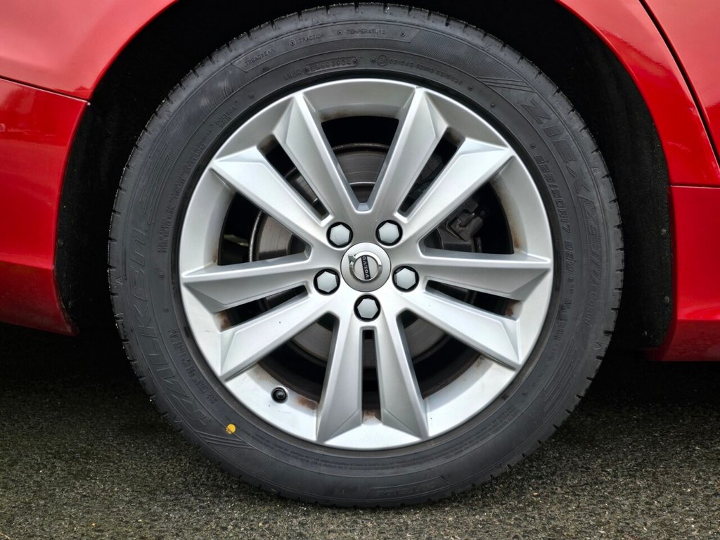 Used Volvo V60 2019 for sale - 77200237: Photo 12