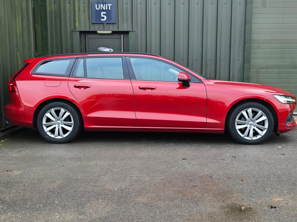 Used Volvo V60 2019 for sale - 77200237: Photo 3