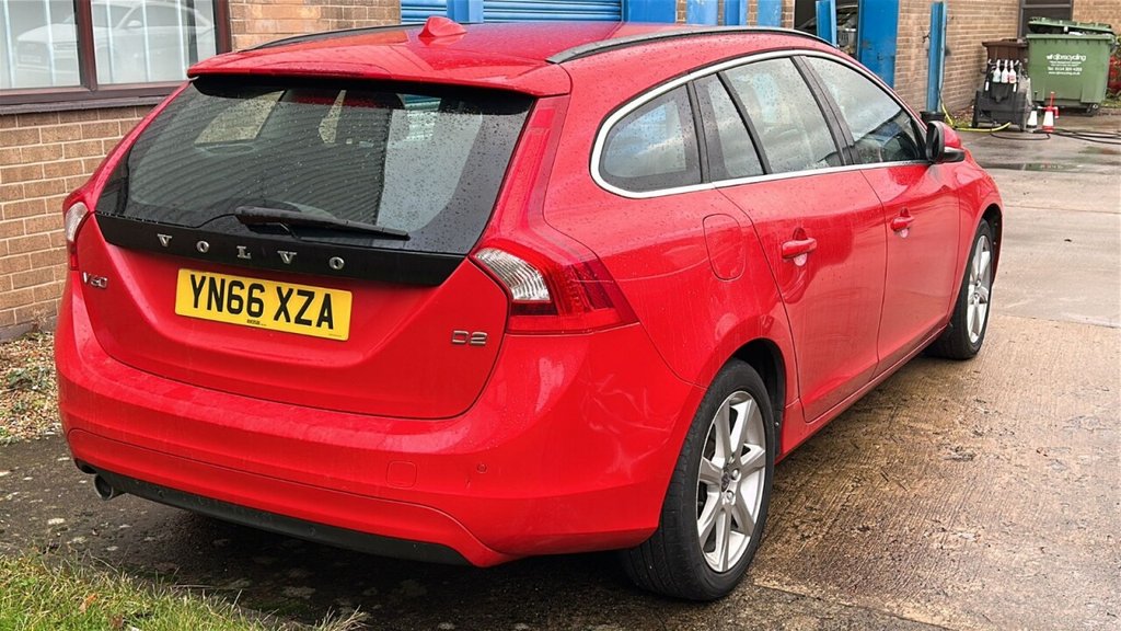 Used Volvo V60 2016 for sale - 77200064: Photo 4