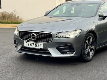 Used Volvo S90 2018 for sale - 76040192: Photo
