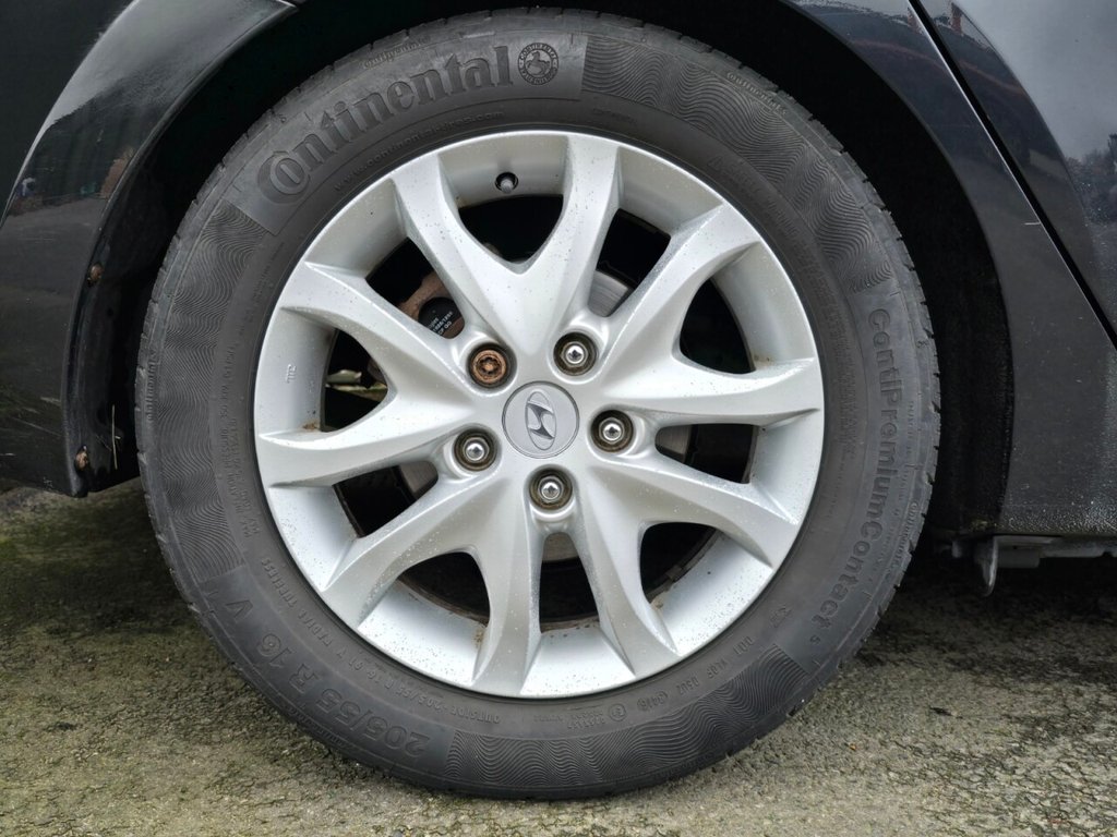 Used Hyundai i30 2010 for sale - 77037893: Photo 12