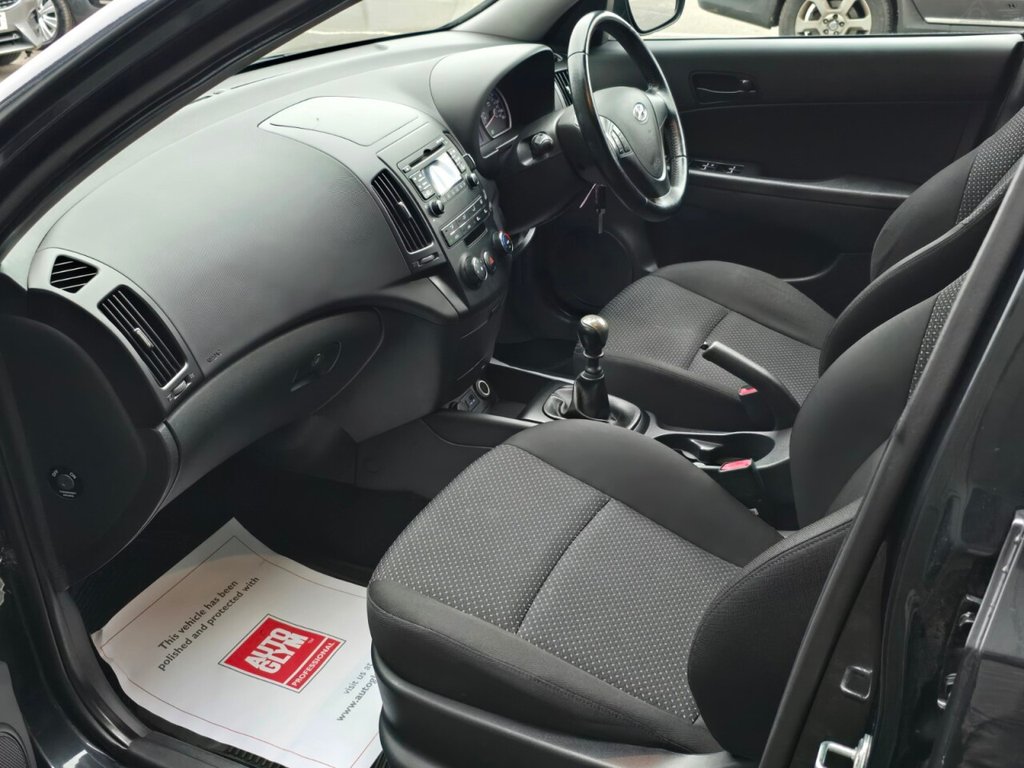 Used Hyundai i30 2010 for sale - 77037893: Photo 16