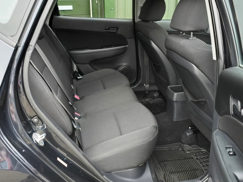 Used Hyundai i30 2010 for sale - 77037893: Photo 18