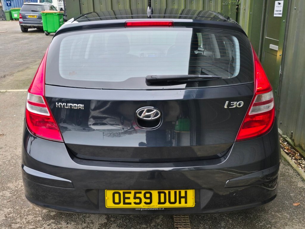 Used Hyundai i30 2010 for sale - 77037893: Photo 8