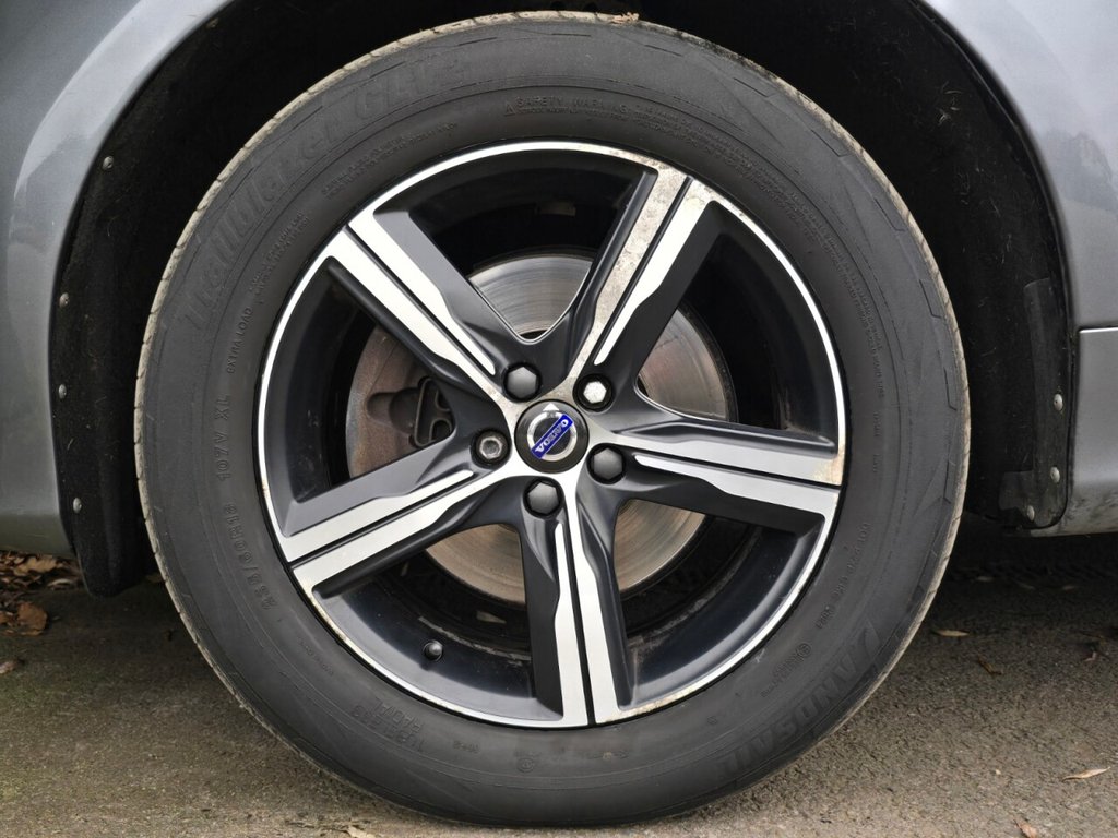 Used Volvo XC60 2017 for sale - 76973778: Photo 11