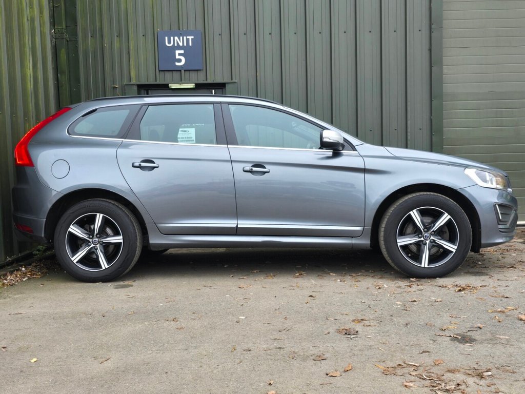 Used Volvo XC60 2017 for sale - 76973778: Photo 3
