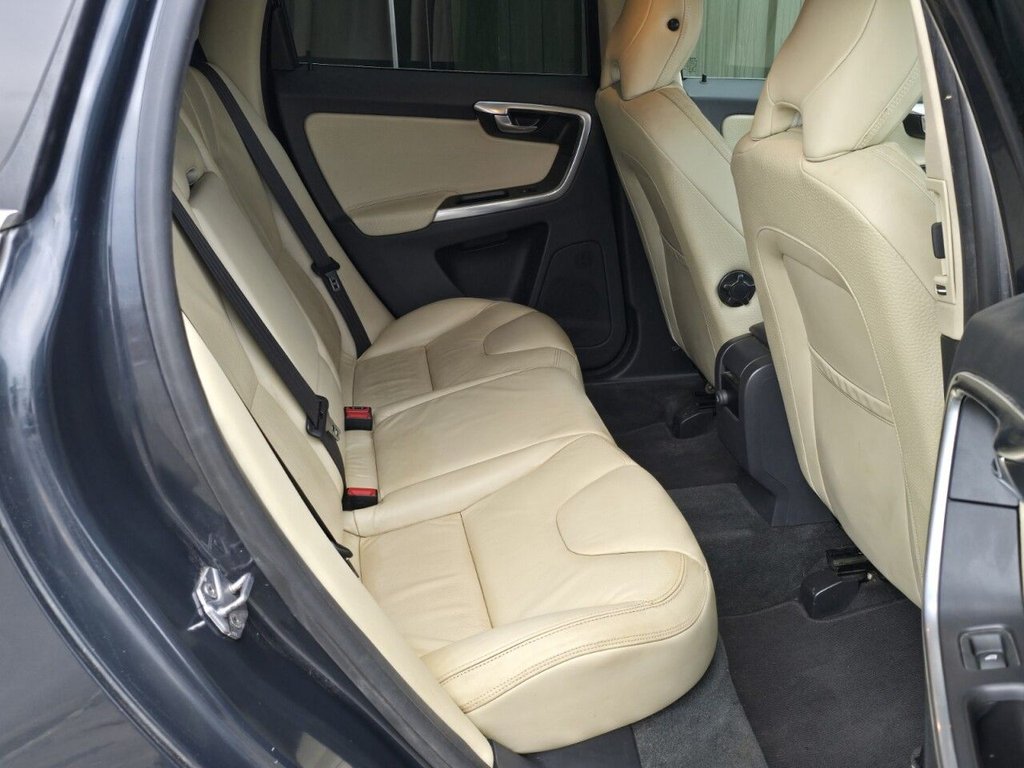 Used Volvo XC60 2014 for sale - 77952729: Photo 20