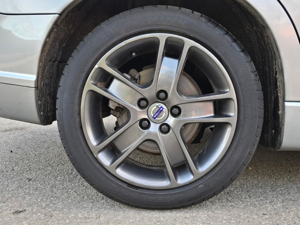 Used Volvo S40 2011 for sale - 77360119: Photo 10