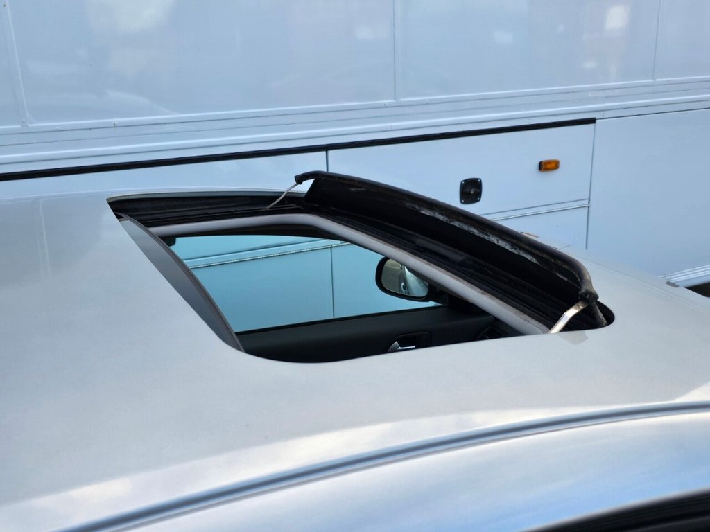 Used Volvo S40 2011 for sale - 77360119: Photo 14