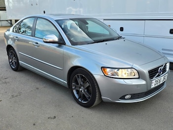 Used Volvo S40 2011 for sale - 77360119: Photo