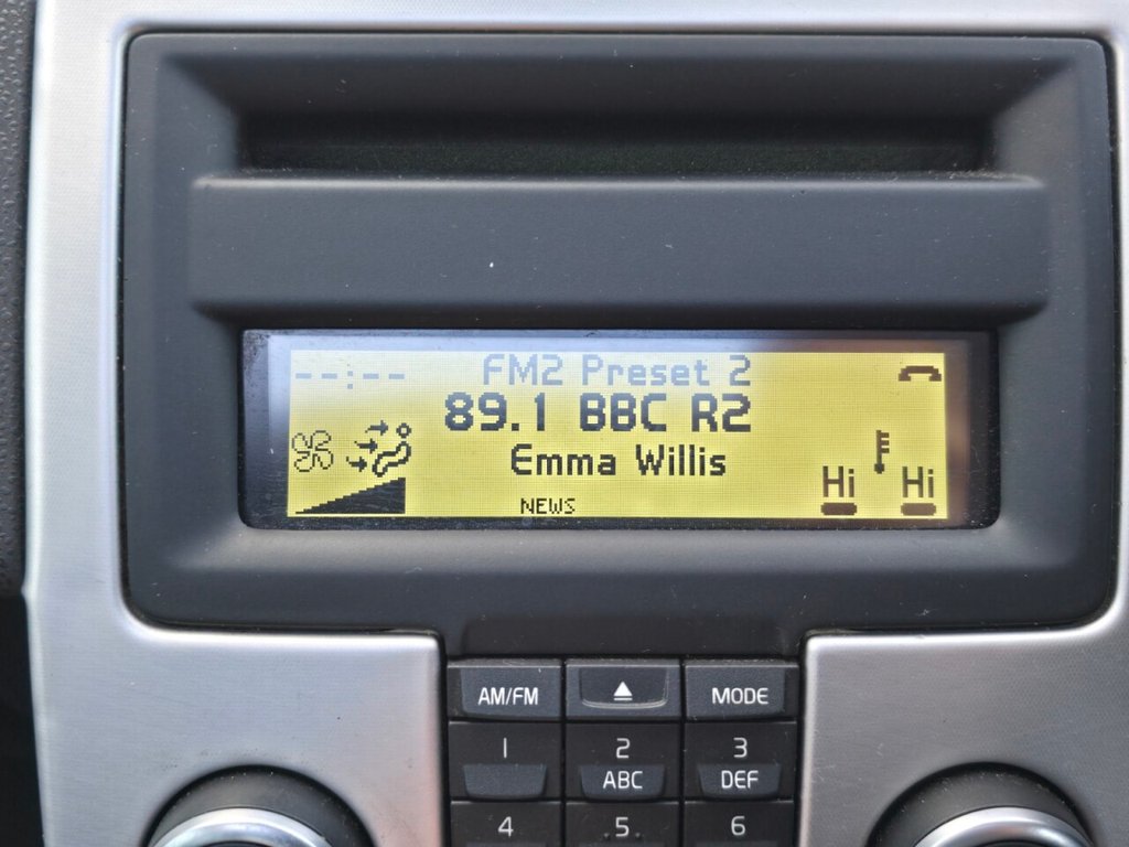 Used Volvo S40 2011 for sale - 77360119: Photo 27