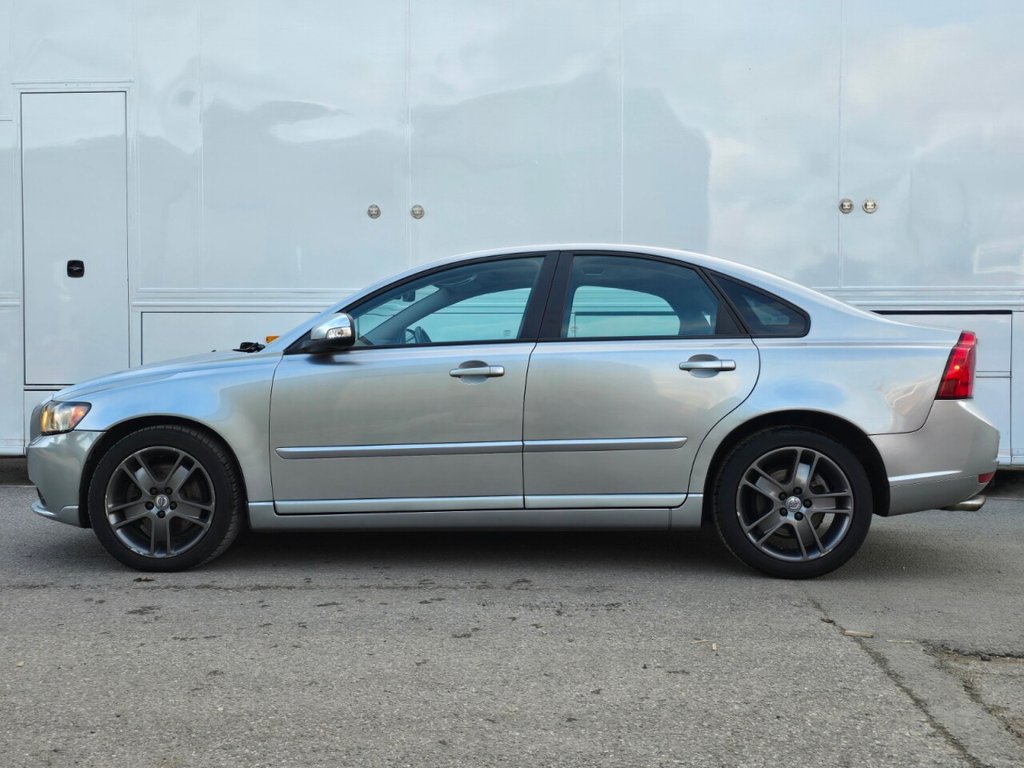 Used Volvo S40 2011 for sale - 77360119: Photo 3