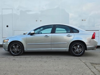 Used Volvo S40 2011 for sale - 77360119: Photo