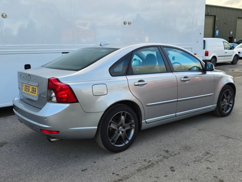 Used Volvo S40 2011 for sale - 77360119: Photo 9