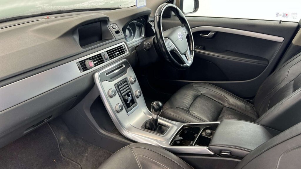 Used Volvo V70 2014 for sale - 77038275: Photo 7