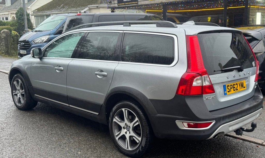 Used Volvo XC70 2012 for sale - 76724732: Photo 3