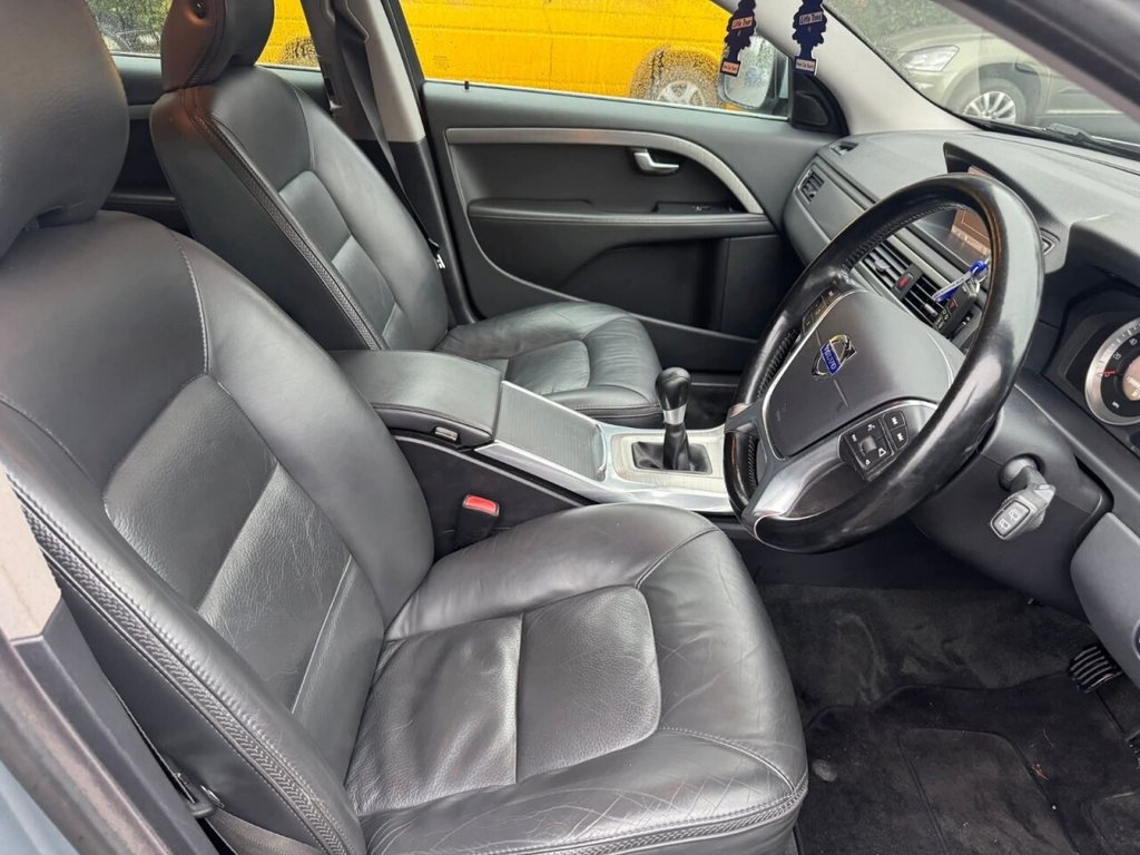 Used Volvo XC70 2012 for sale - 76724732: Photo 6