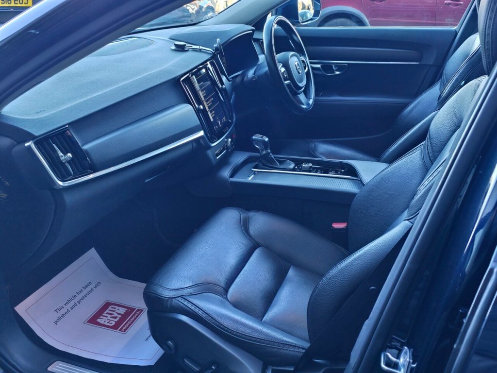 Used Volvo V90 Cross Country 2017 for sale - 77038349: Photo 17