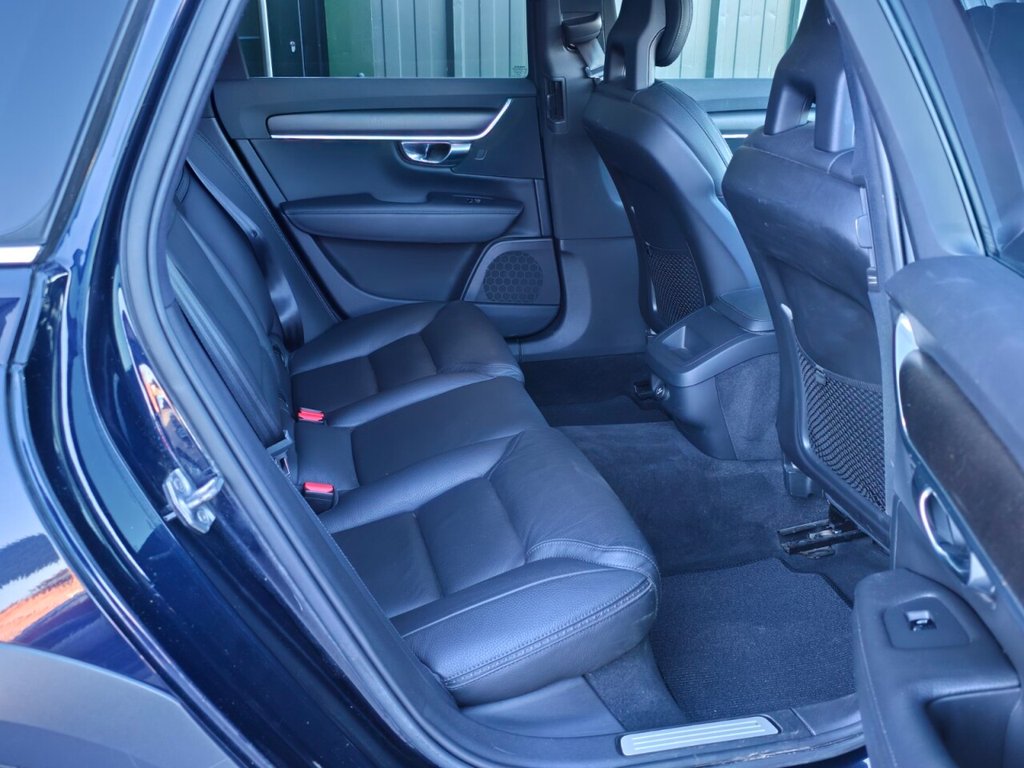 Used Volvo V90 Cross Country 2017 for sale - 77038349: Photo 19